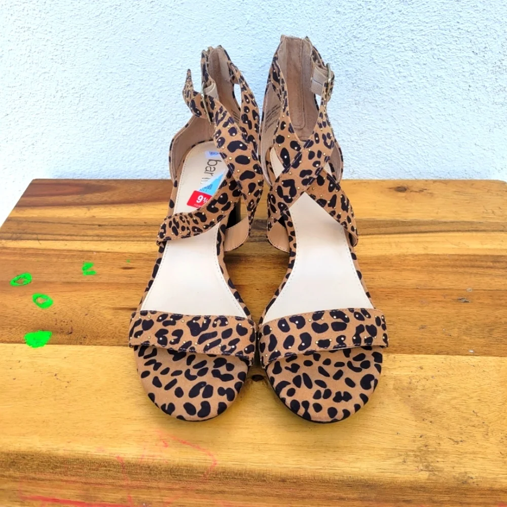 Bar lll Bayleef Ankle Strap Classic Pumps Women's Size 9.5 - Picture 8 of 15